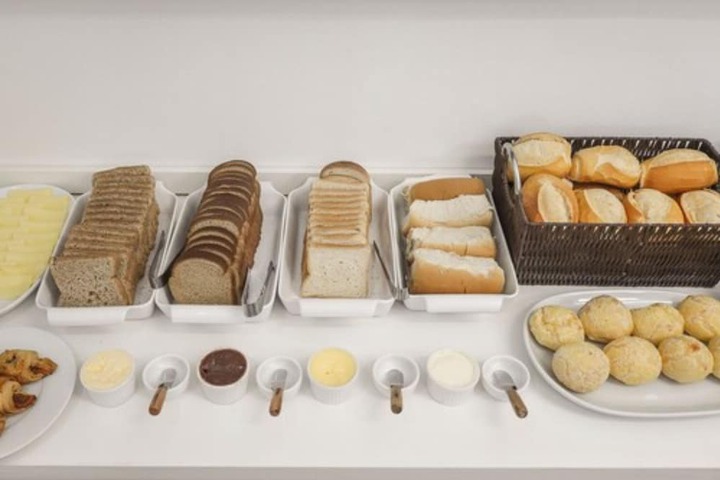 Breakfast/Coffee Service 254 of 269