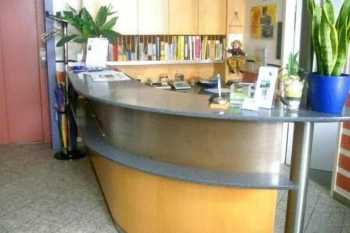 Entrance & Lobby