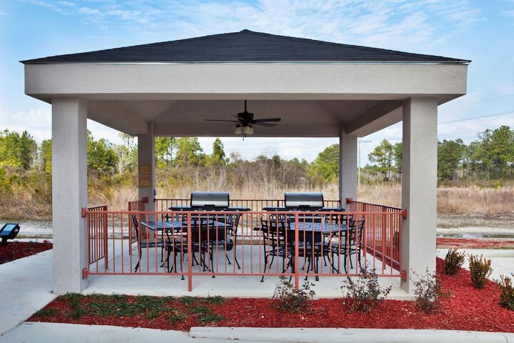 BBQ/picnic area