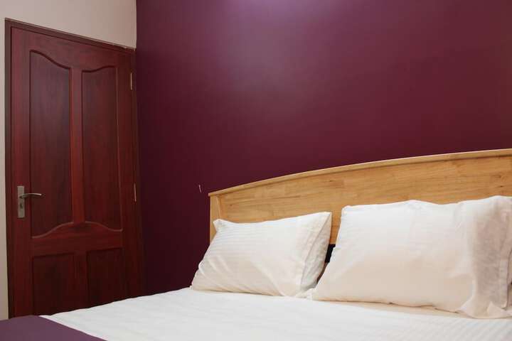 Room 17 of 29