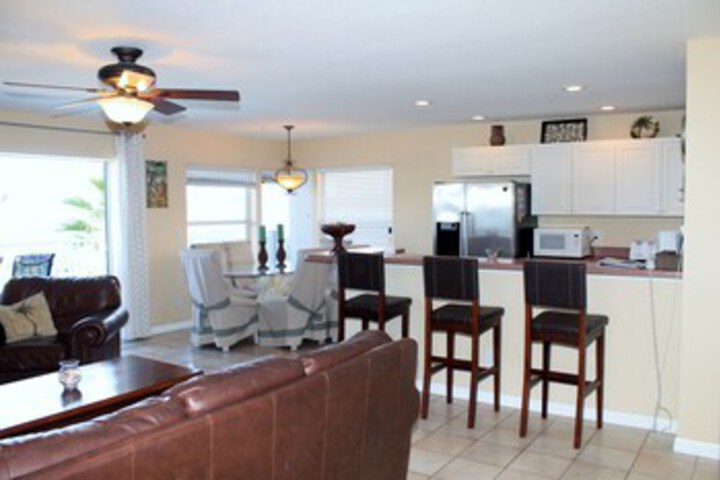 Room 5 of 20