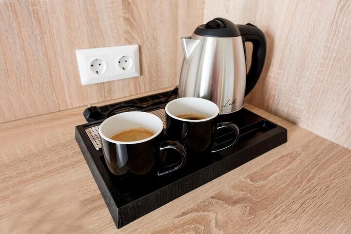 Breakfast/Coffee Service 9 of 17