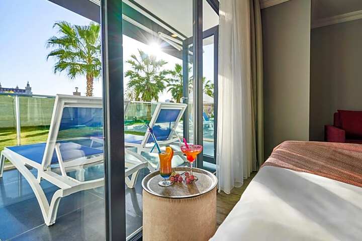 Lavia Hotels Lara