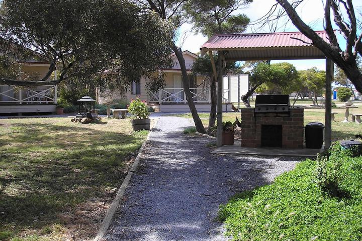 Property Grounds 21 of 22
