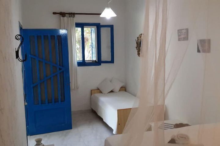 Room 10 of 53