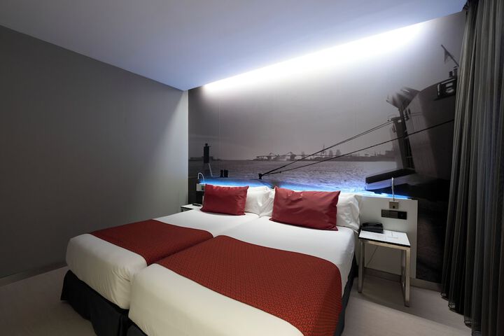 Room 25 of 57