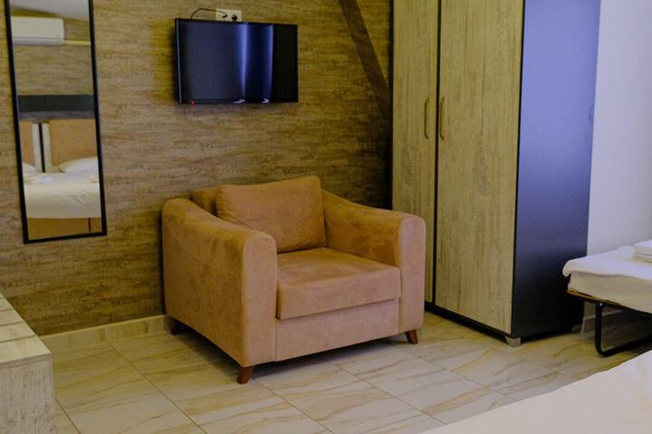 Room 20 of 40
