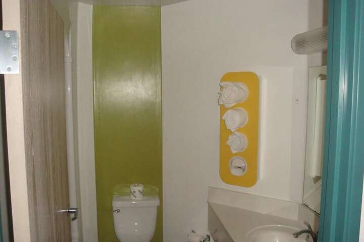 Clean Restrooms