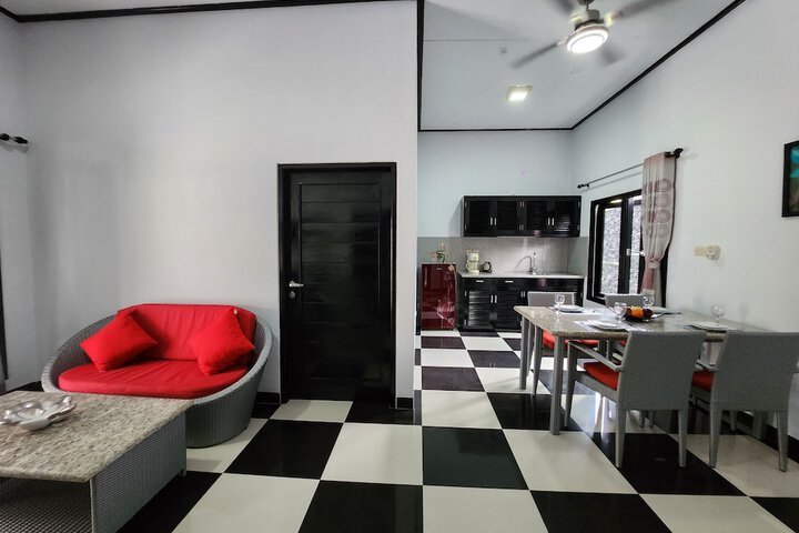 Room 42 of 111