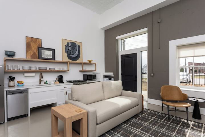 Room 14 of 34