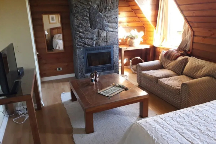 Room 2 of 21