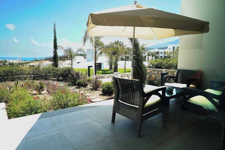 Terrace/Patio 128 of 196