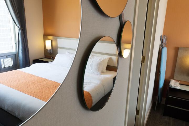 Room 31 of 89