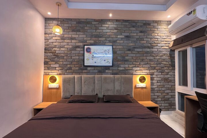 Room 5 of 58