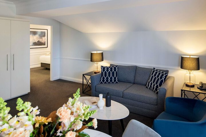 Room 40 of 138