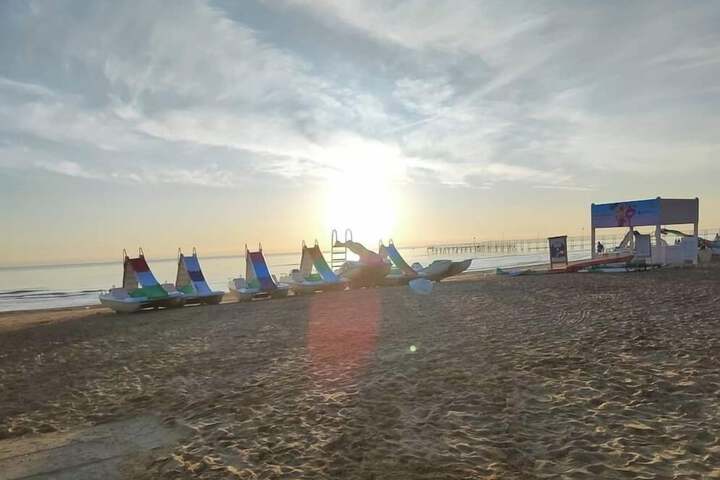 Beach 122 of 161