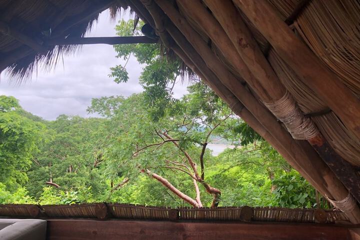 Room 2 of 16