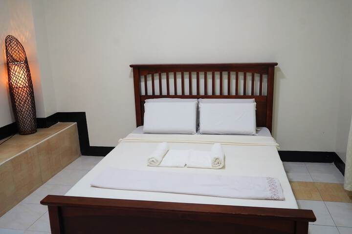 Room 10 of 62