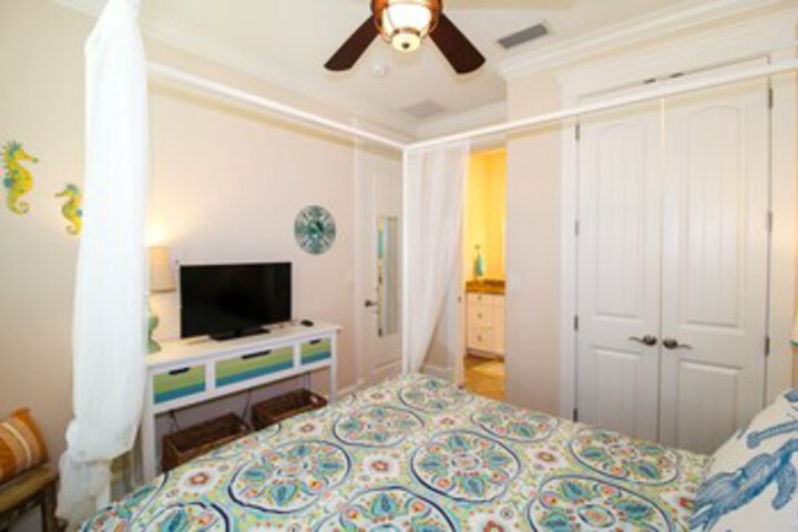 Room 20 of 25