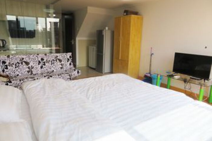 Room 19 of 32
