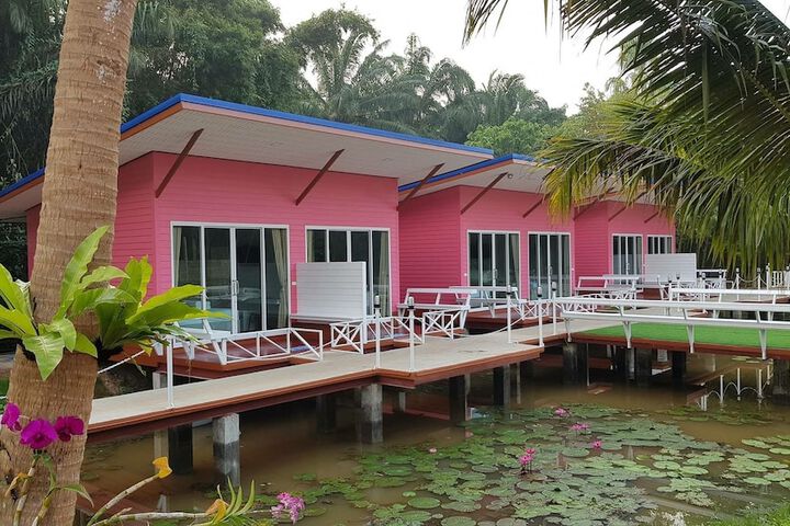 Bua Villa