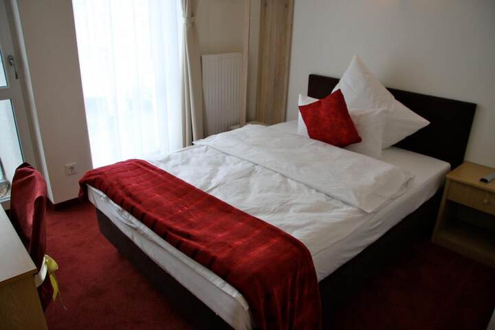 Room 14 of 44
