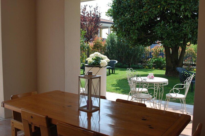 Terrace/Patio 25 of 60