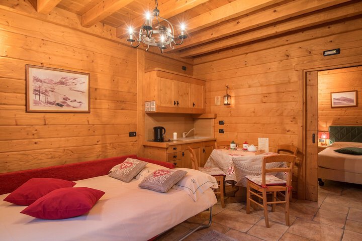 Room 20 of 72