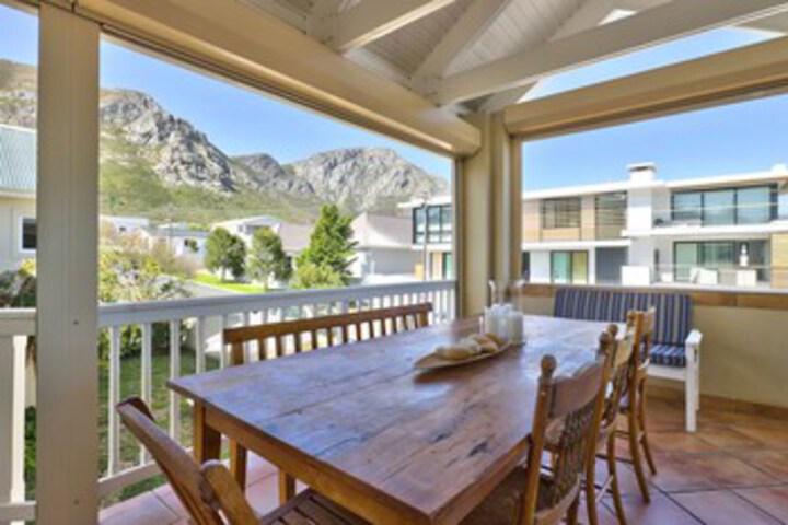 Terrace/Patio 127 of 132
