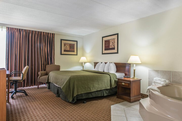 Room 22 of 43