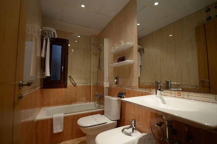 Clean Restrooms