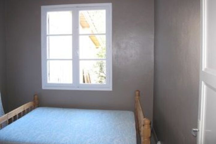 Room 13 of 24