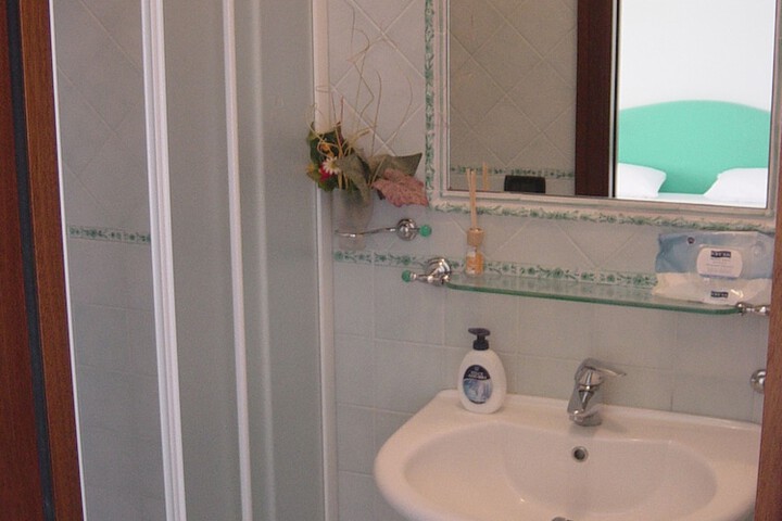 Room 20 of 41
