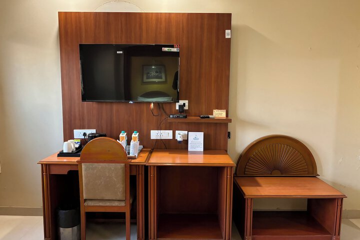 Room 26 of 65