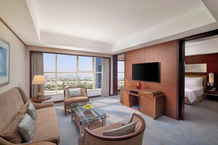 Room 36 of 114
