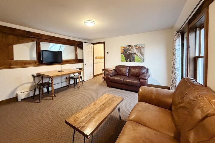Room 161 of 331