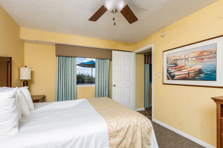 Room 6 of 53