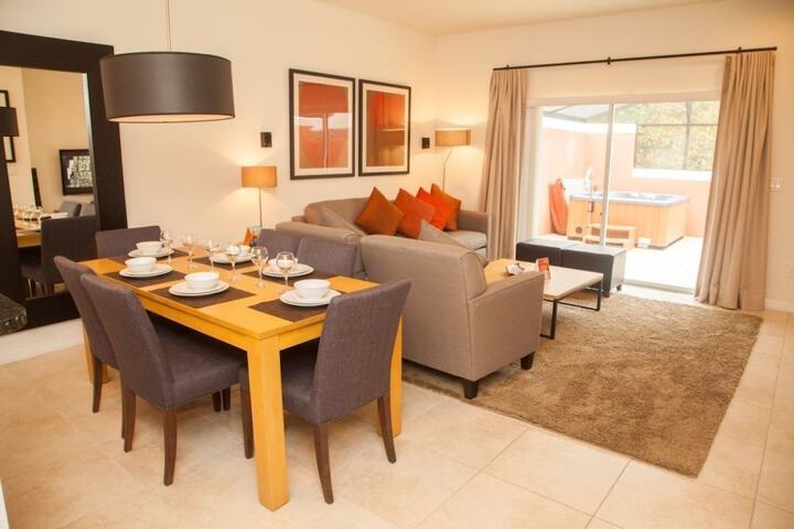 Hotel Interior 6 of 111