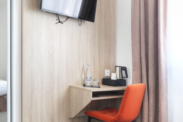 Room 20 of 59