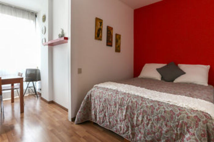 Room 186 of 871