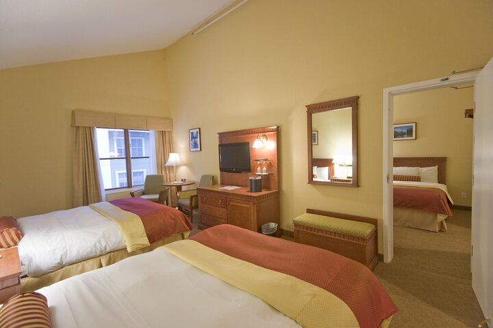 Room 6 of 50