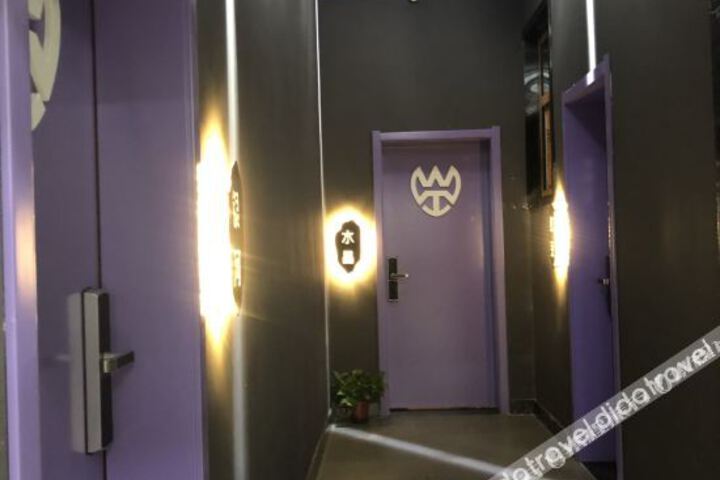 Hotel Interior 13 of 22