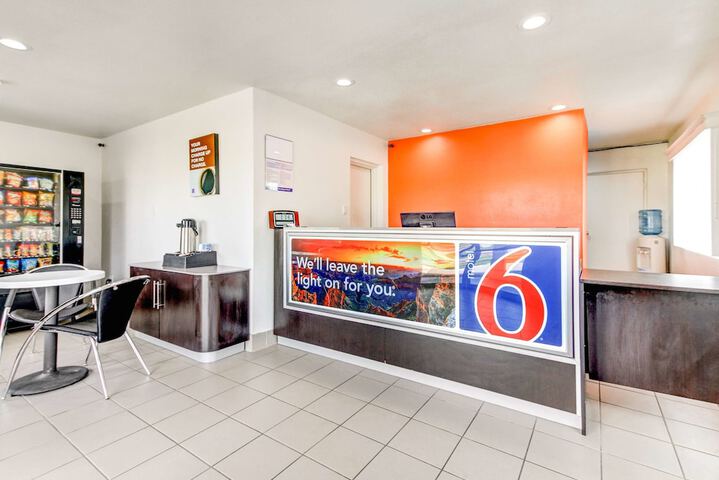 Hotel Interior 8 of 31