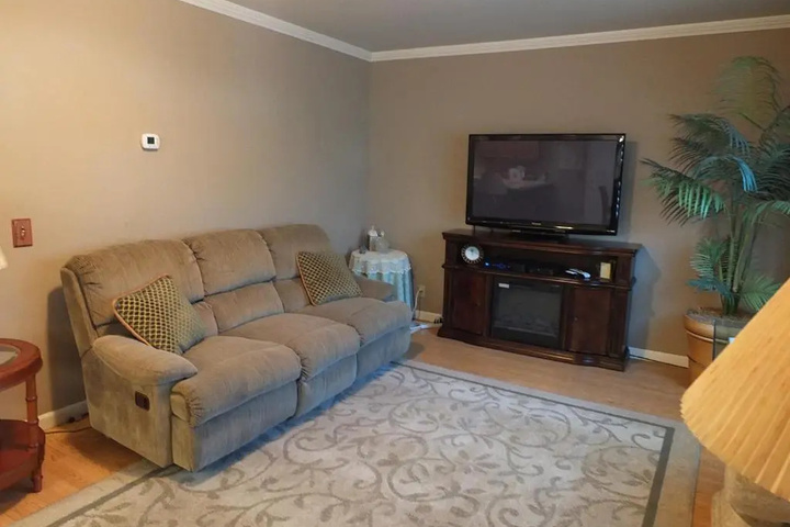 Room 5 of 15
