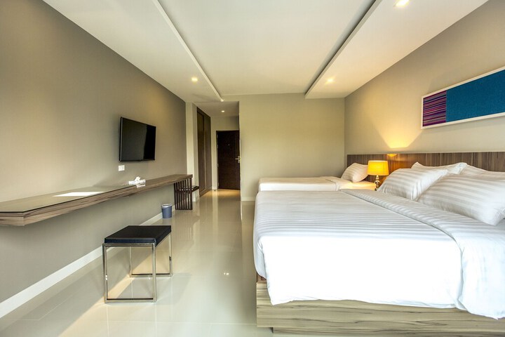 Room 13 of 46