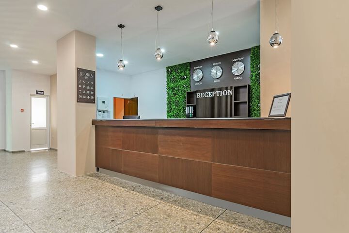 Hotel Interior 4 of 35