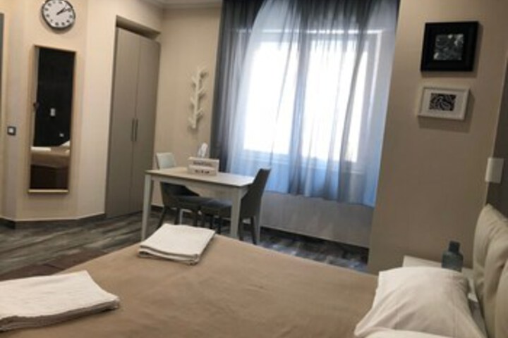 Room 77 of 82
