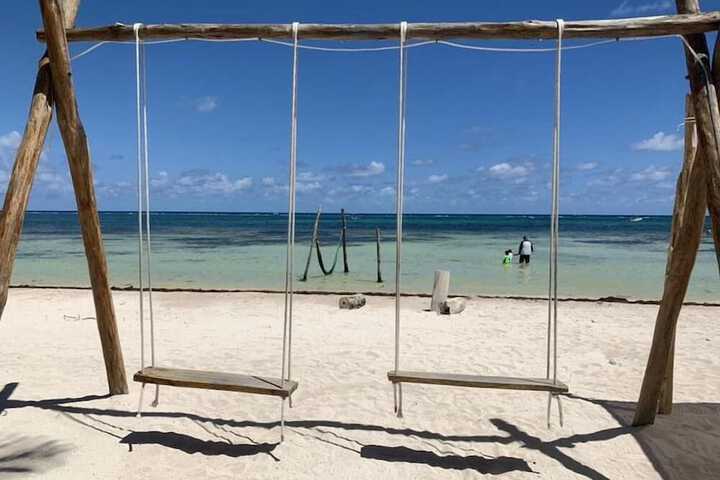 Beach 60 of 87