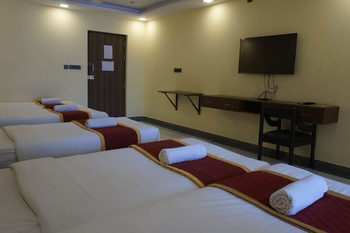 Room 62 of 128
