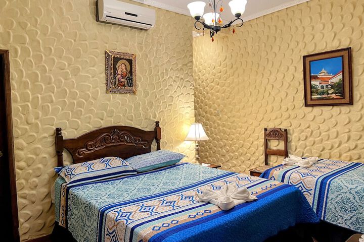 Room 3 of 26